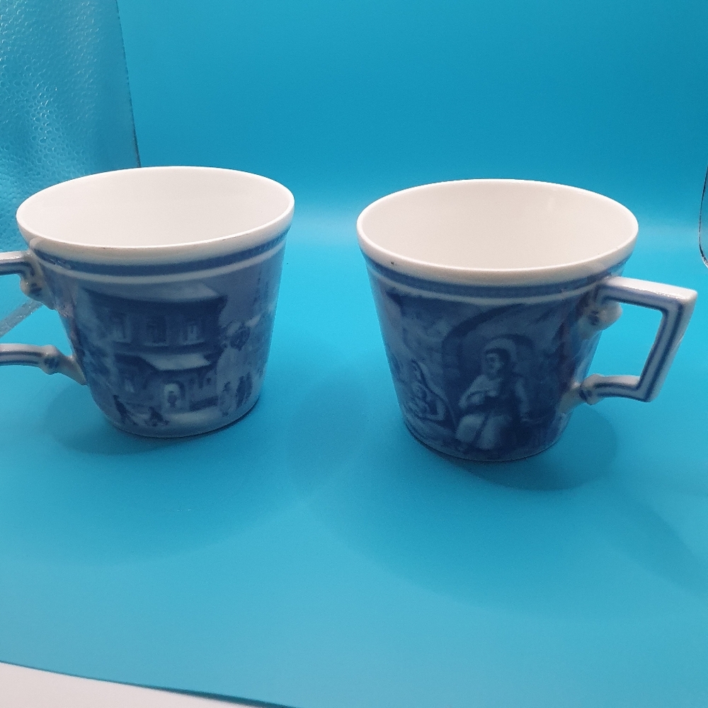 KAISER Christmas Collection Porcelain Tea Cups